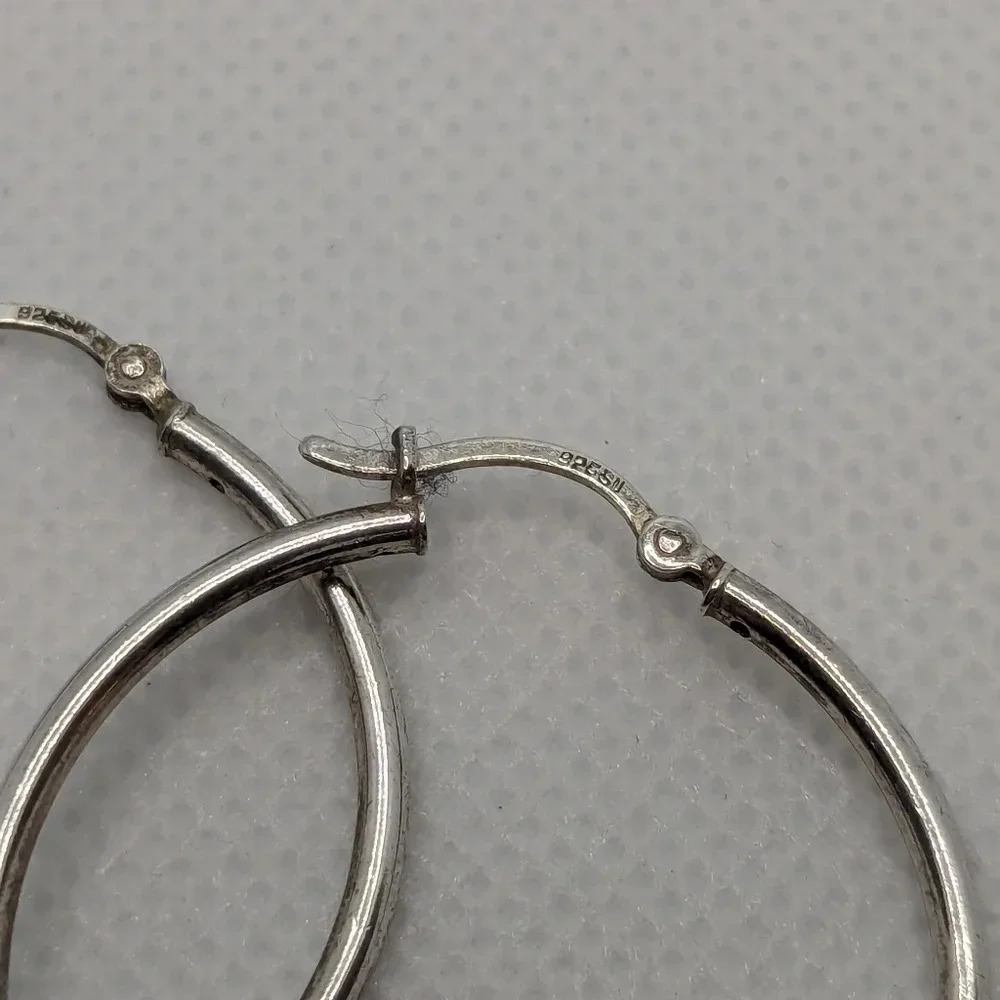 Simple sterling  hoops - Picture 4 of 6